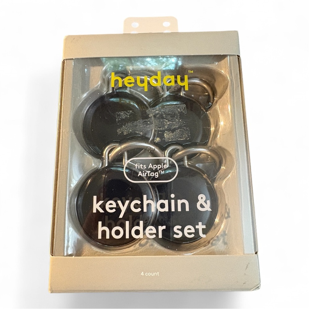 Heyday Black Keychain & Holder for Apple AirTag Set of 4 NIB